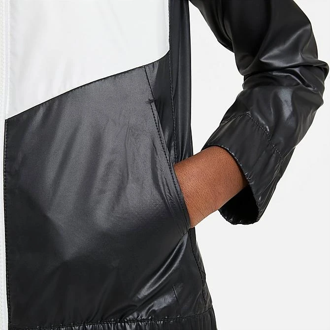 Girls' Nike Sportswear Windrunner Jacket White/Black/Black - DB8521 100 7 Girls' Nike Sportswear Windrunner Jacket White/Black/Black - DB8521 100 - Image 5